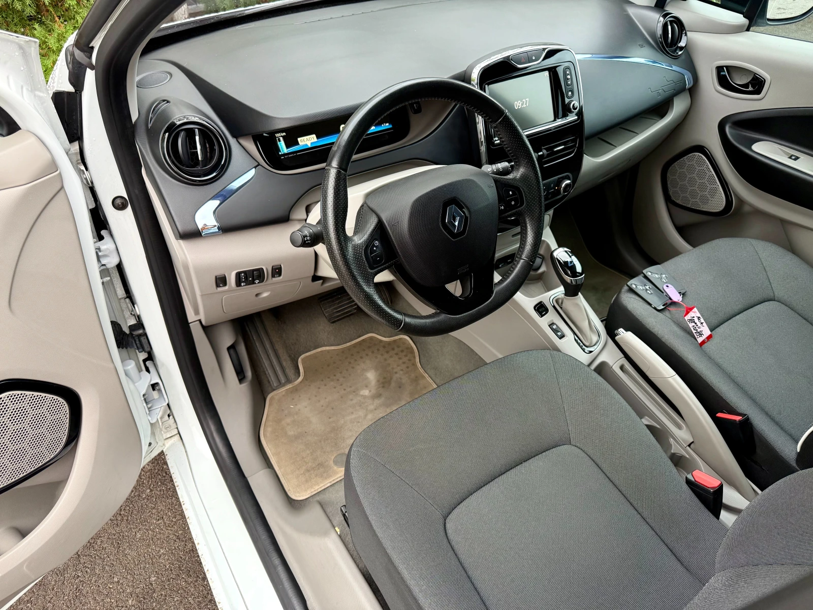 Renault Zoe 22kW* ����������* �����.�������* ������ �� | Mobile.bg � ����������� 8