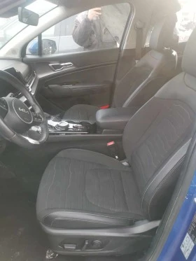 Kia Sportage 1.6 hybrid 4x4, снимка 10