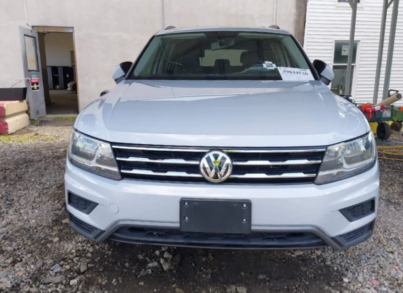 VW Tiguan 2.0T SEL 4X4, снимка 1 - Автомобили и джипове - 48024757