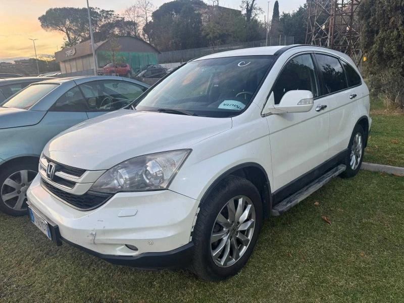 Honda Cr-v 2.2cdti FACE LIFT АВТОМАТИК, снимка 2 - Автомобили и джипове - 48311517