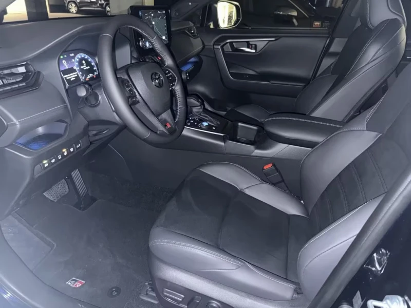 Toyota Rav4 НОВ!/2.5HEV/222HP/GR-SPORT/360/HUD/MEMO/JBL/667g, снимка 7 - Автомобили и джипове - 52748703
