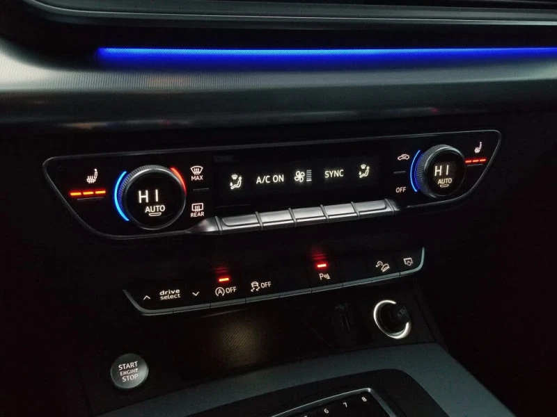 Audi Q5 2019* TECHNIK* MATRIX* B&O* DISTRONIK* DIGITAL* PA, снимка 8 - Автомобили и джипове - 53100524