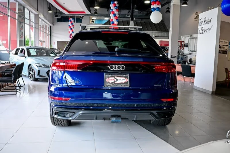 Audi Q8 quattro Premium Plus 55 TFSI - изображение 7