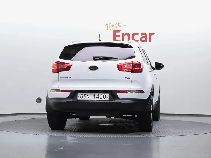 Kia Sportage Diesel 2Wd Tlx Luxury, снимка 4 - Автомобили и джипове - 55046706
