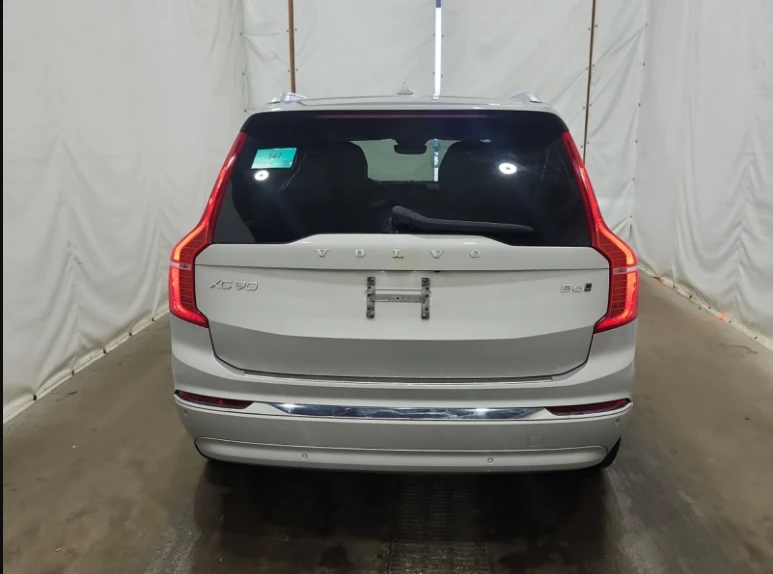 Volvo Xc90 B6* ULTIMATE* ОБДУХ* HUD* ADAPTIVE CRUISE* 7-месте, снимка 4 - Автомобили и джипове - 56294093