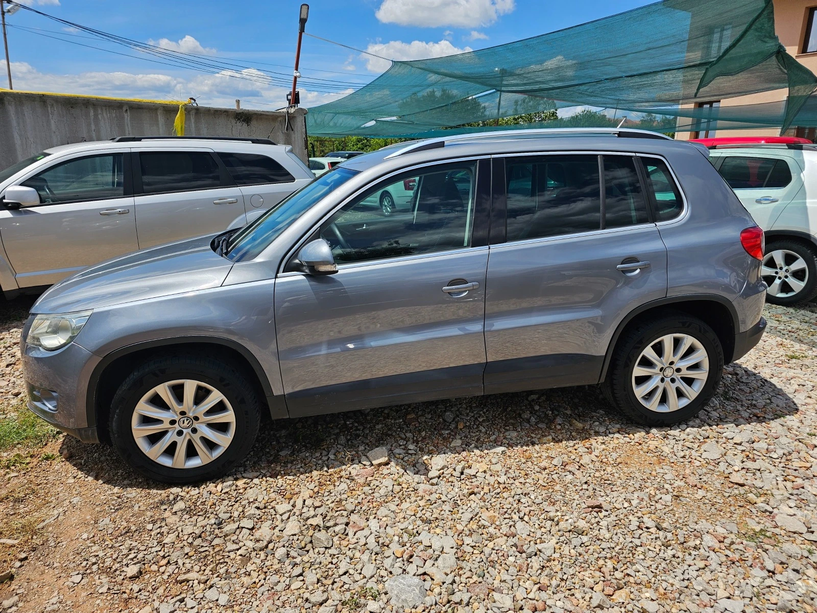 VW Tiguan 2.0TDI 6 скорости 4х4 - изображение 5