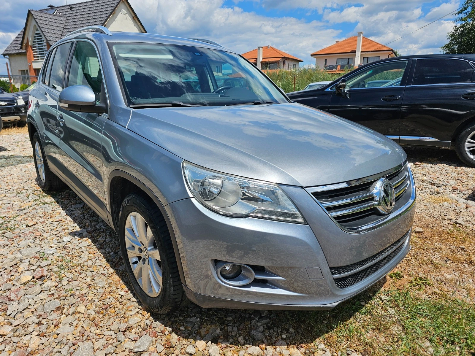 VW Tiguan 2.0TDI 6 скорости 4х4 - изображение 3