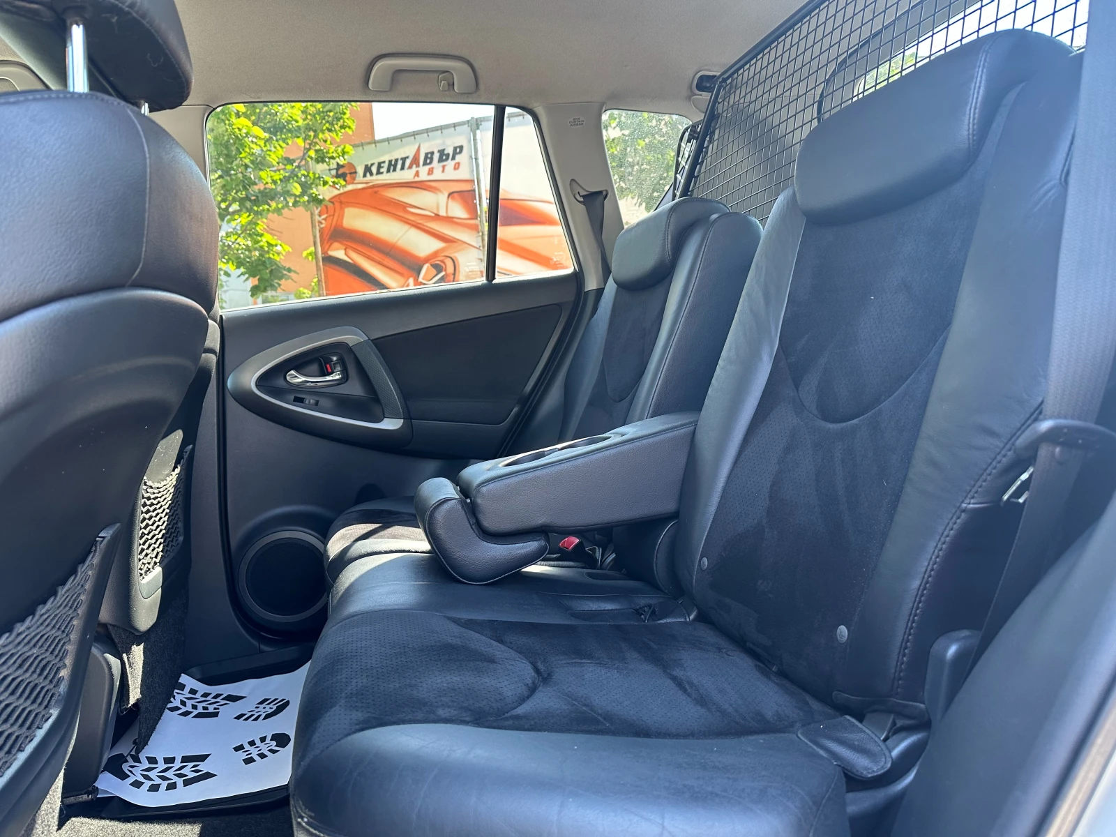 Toyota Rav4 2.2d 150 к.с. - изображение 9
