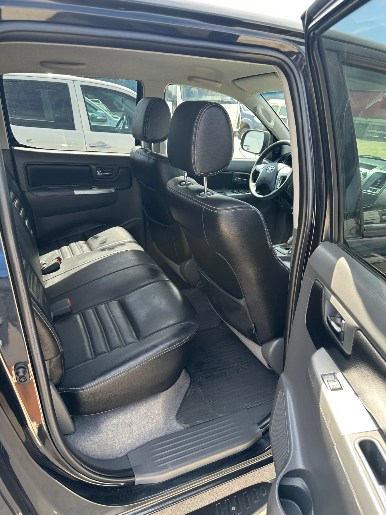 Toyota Hilux 4х4 | Mobile.bg — изображение 11