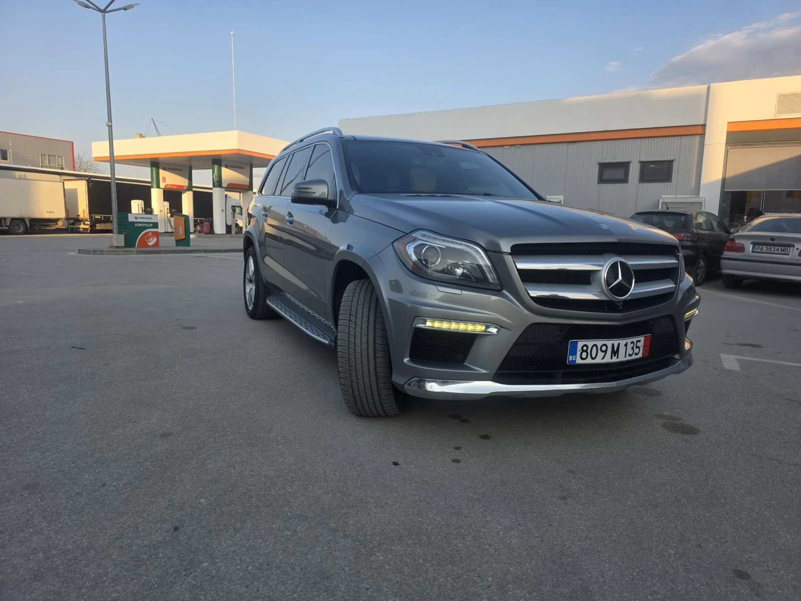 Mercedes-Benz GL 550, снимка 2 - Автомобили и джипове - 53880638