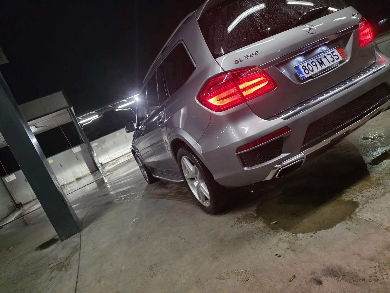 Mercedes-Benz GL 550, снимка 8 - Автомобили и джипове - 53880638