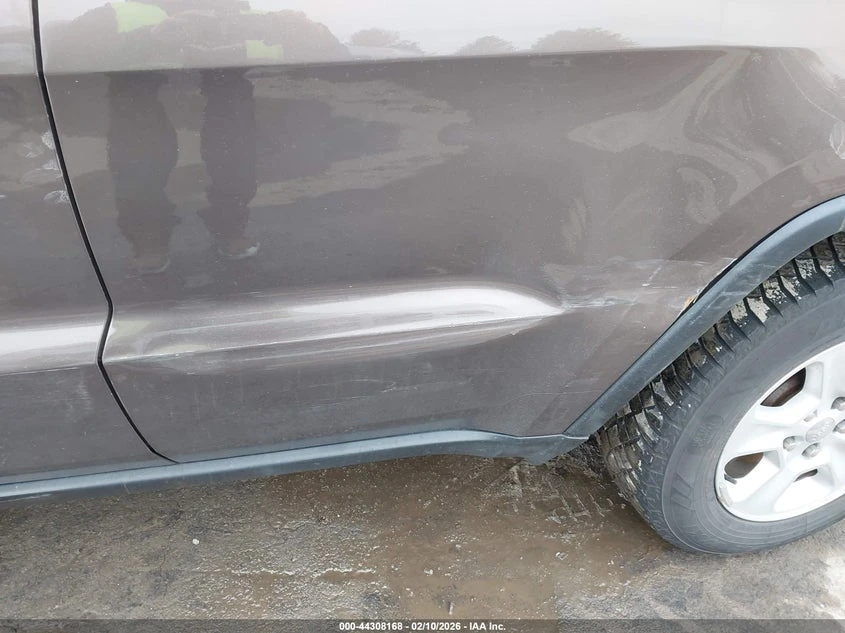 Jeep Grand cherokee 3.6l Laredo 4X4, снимка 6 - Автомобили и джипове - 54142871