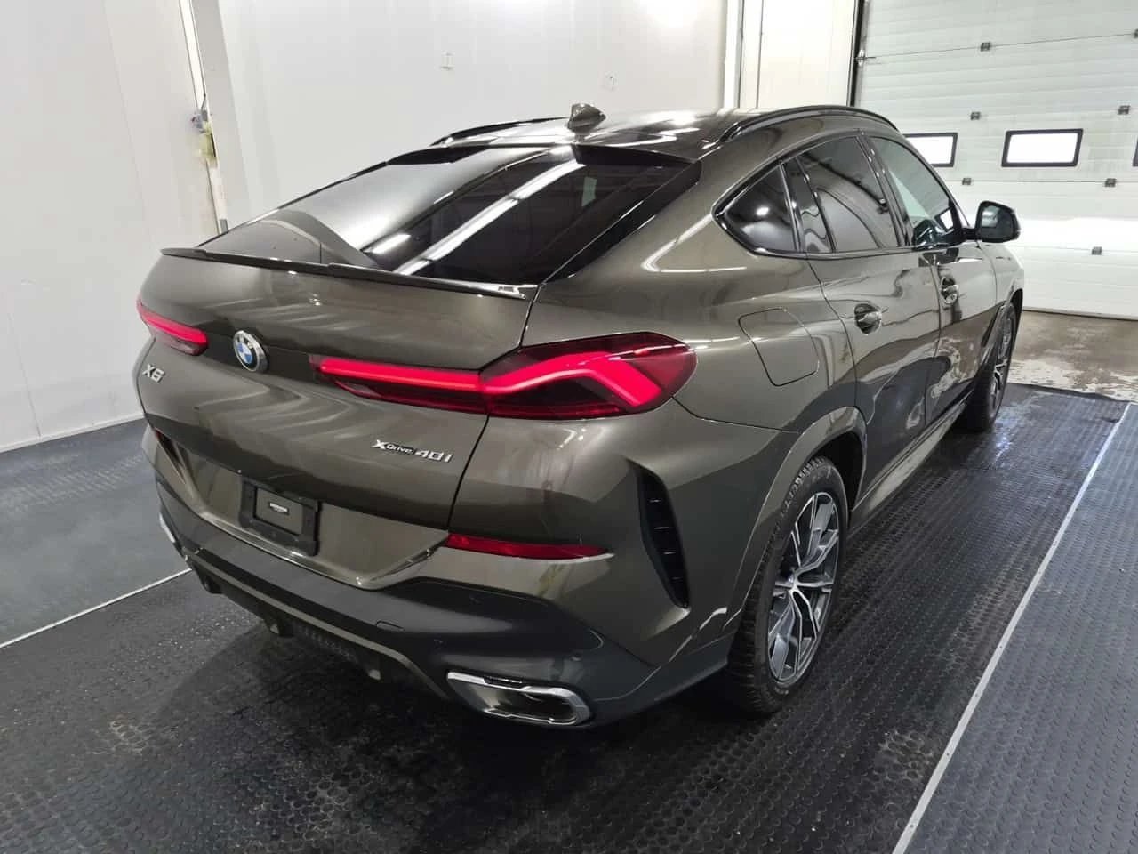BMW X6 * XDRIVE40I * CARFAX * ���� �� �� | Mobile.bg � ����������� 4