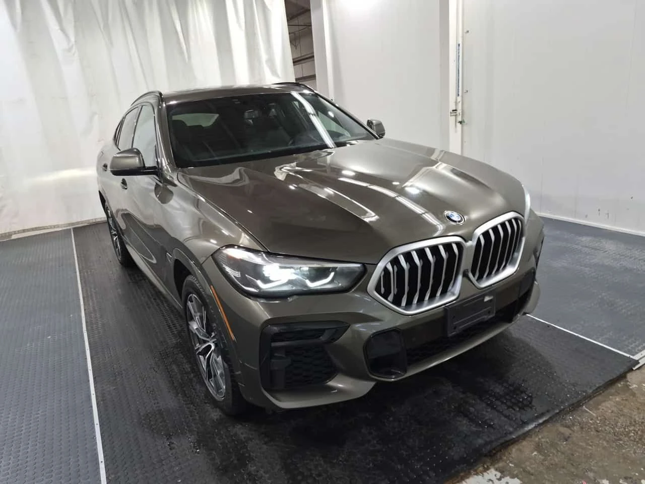 BMW X6 * XDRIVE40I * CARFAX * ���� �� �� | Mobile.bg � ����������� 3