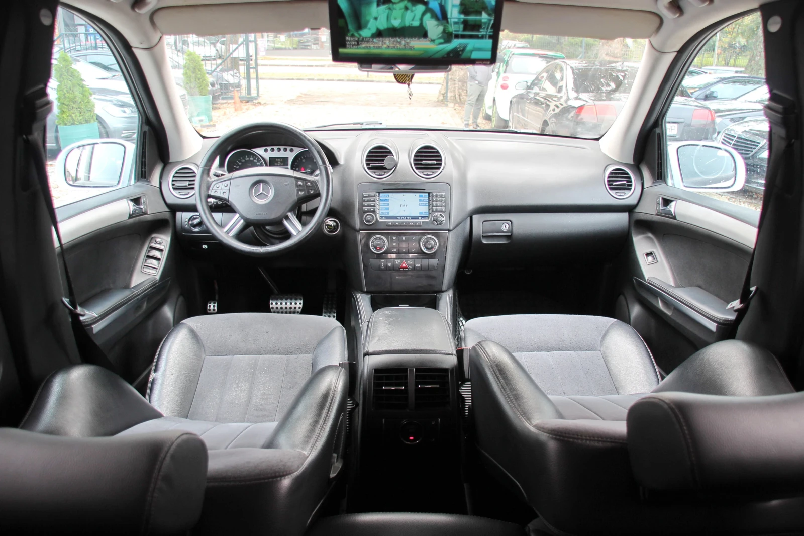 Mercedes-Benz ML 320 CDI , снимка 11 - Автомобили и джипове - 54216777