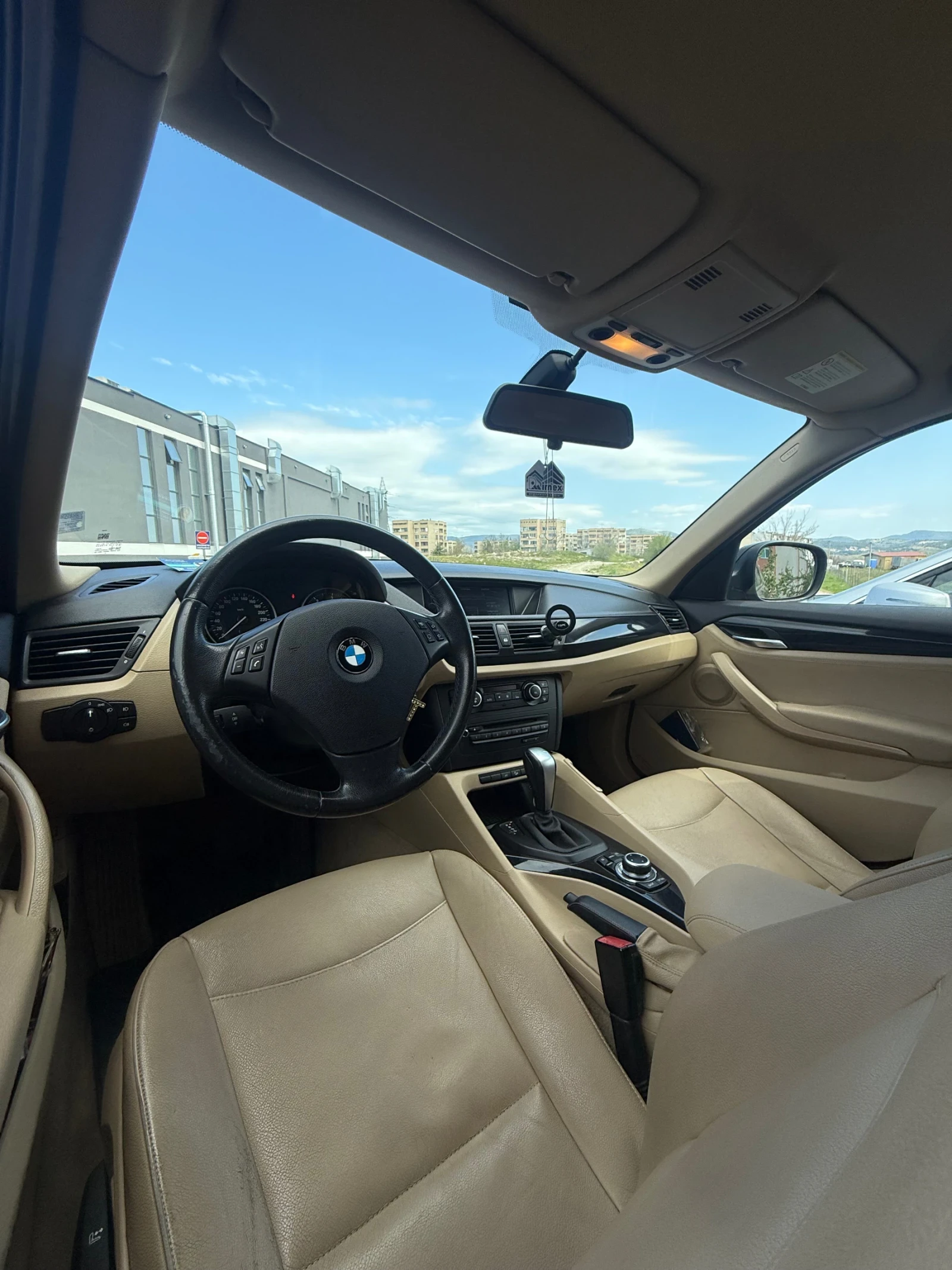 BMW X1 2.0xDrive, снимка 7 - Автомобили и джипове - 54235097