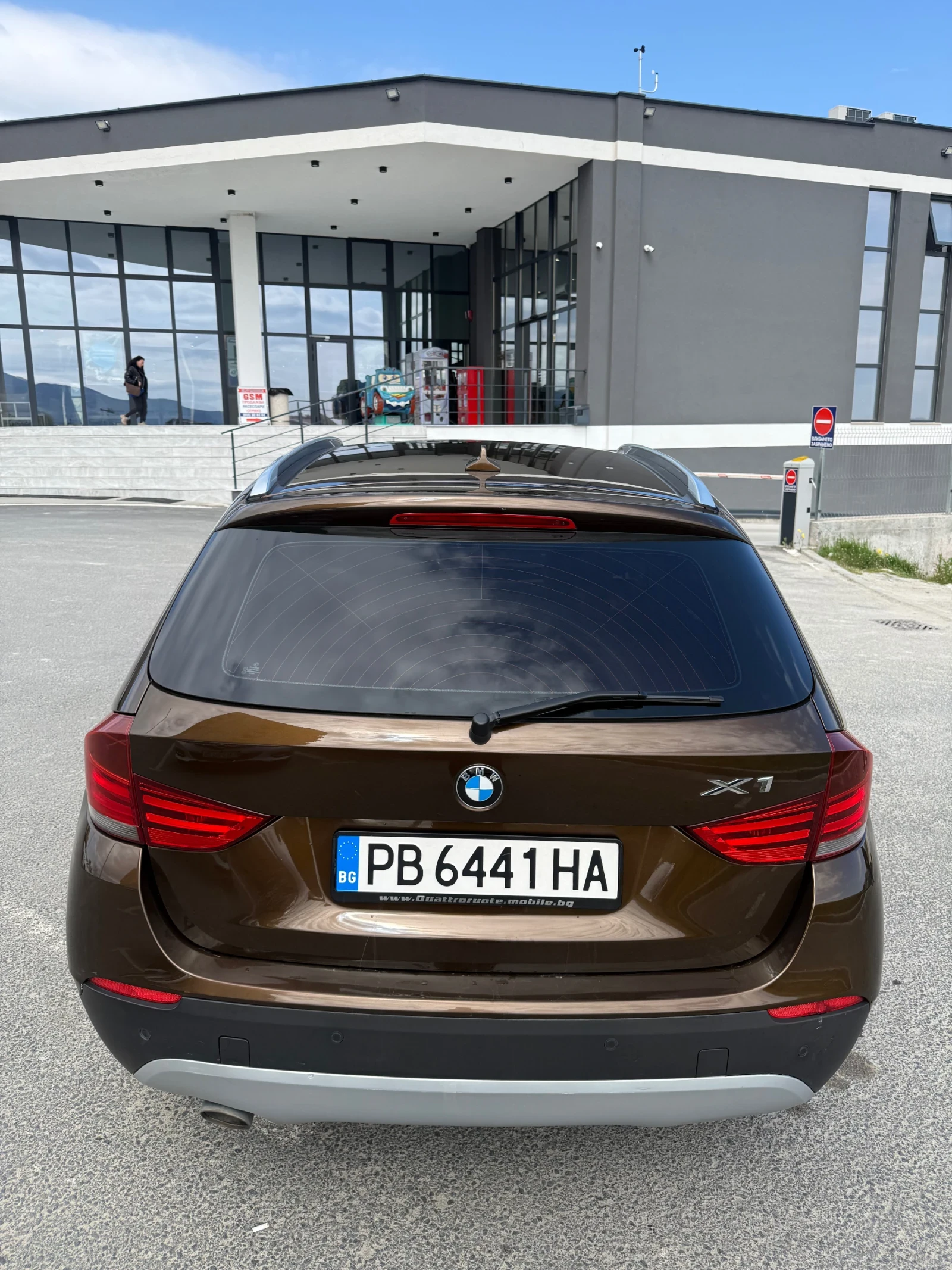 BMW X1 2.0xDrive, снимка 3 - Автомобили и джипове - 54235097
