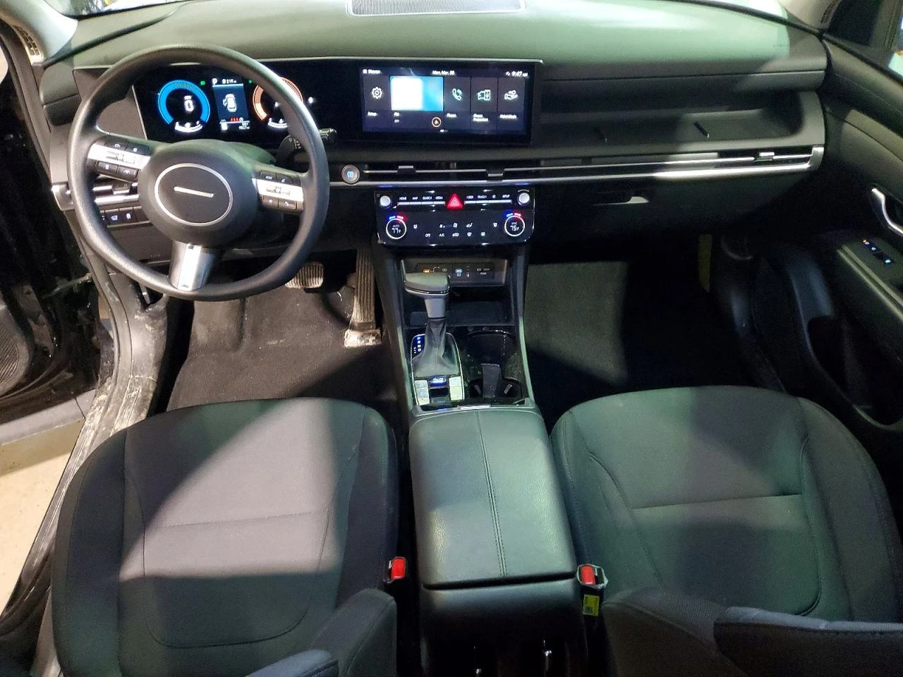 Hyundai Tucson 2.5l Sel, снимка 8 - Автомобили и джипове - 54583810