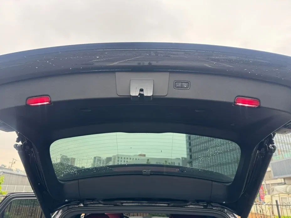 Porsche Cayenne RED * 360 * ПОДГРЕВ/ОБДУХ * LANE ASSIST , снимка 11 - Автомобили и джипове - 54724798