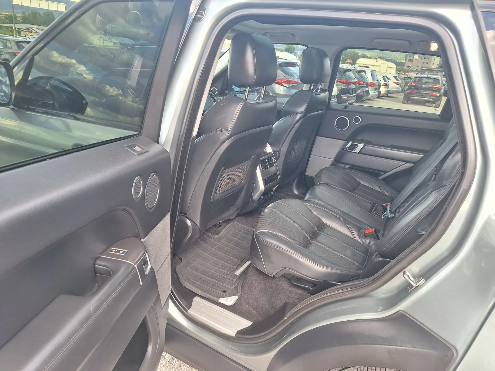 Land Rover Range Rover Sport 3.0D-306кс-HSE SCV6-ПАНОРАМА-2016г-185000кмDIGITAL, снимка 12 - Автомобили и джипове - 54933160