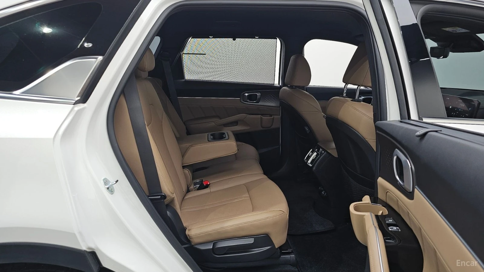 Kia Sorento HEV-1.6* SIGNATURE* 360CAMERA* BLIND-SPOT* , снимка 16 - Автомобили и джипове - 55641836