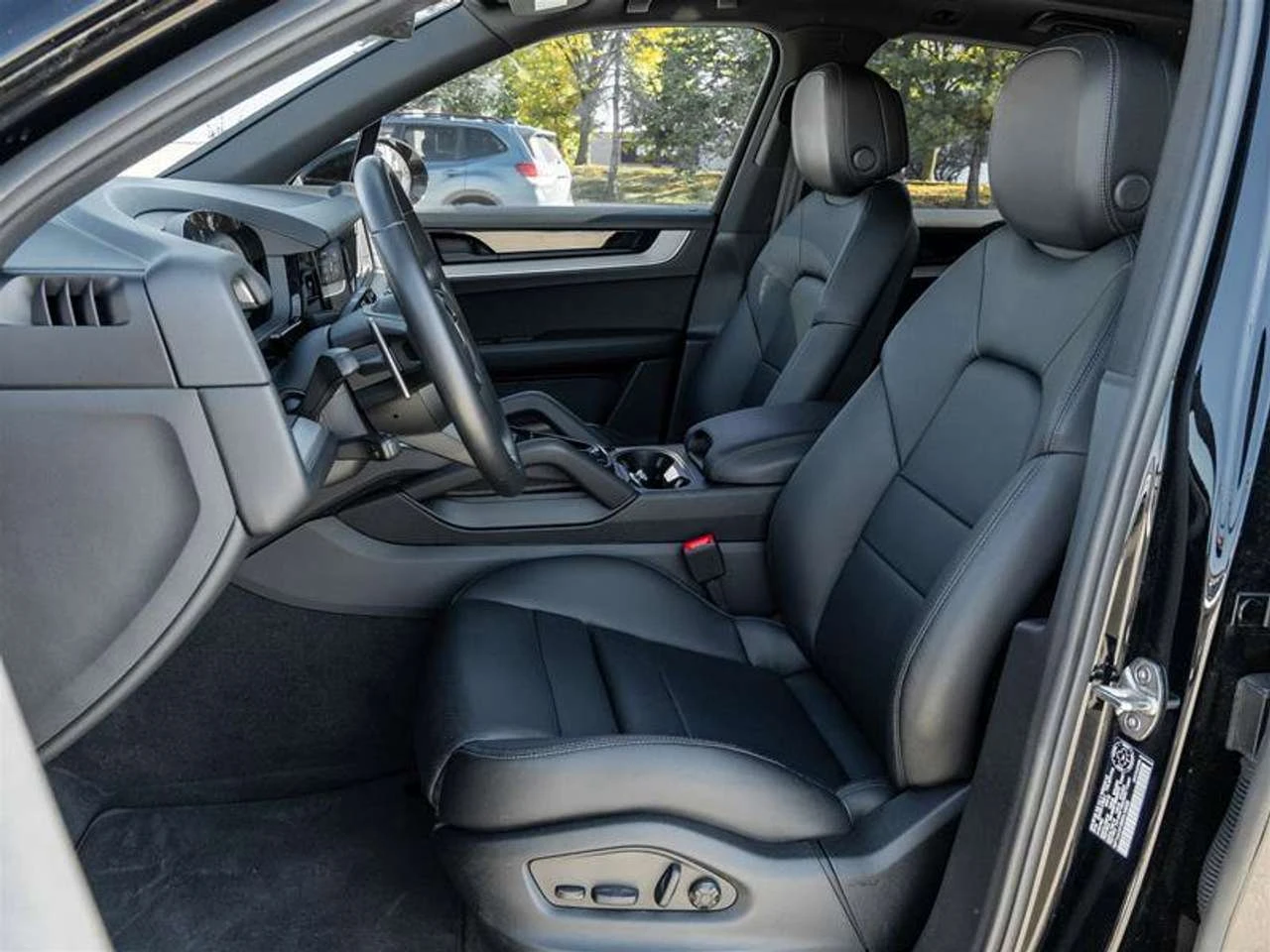 Porsche Cayenne, снимка 6 - Автомобили и джипове - 56702283