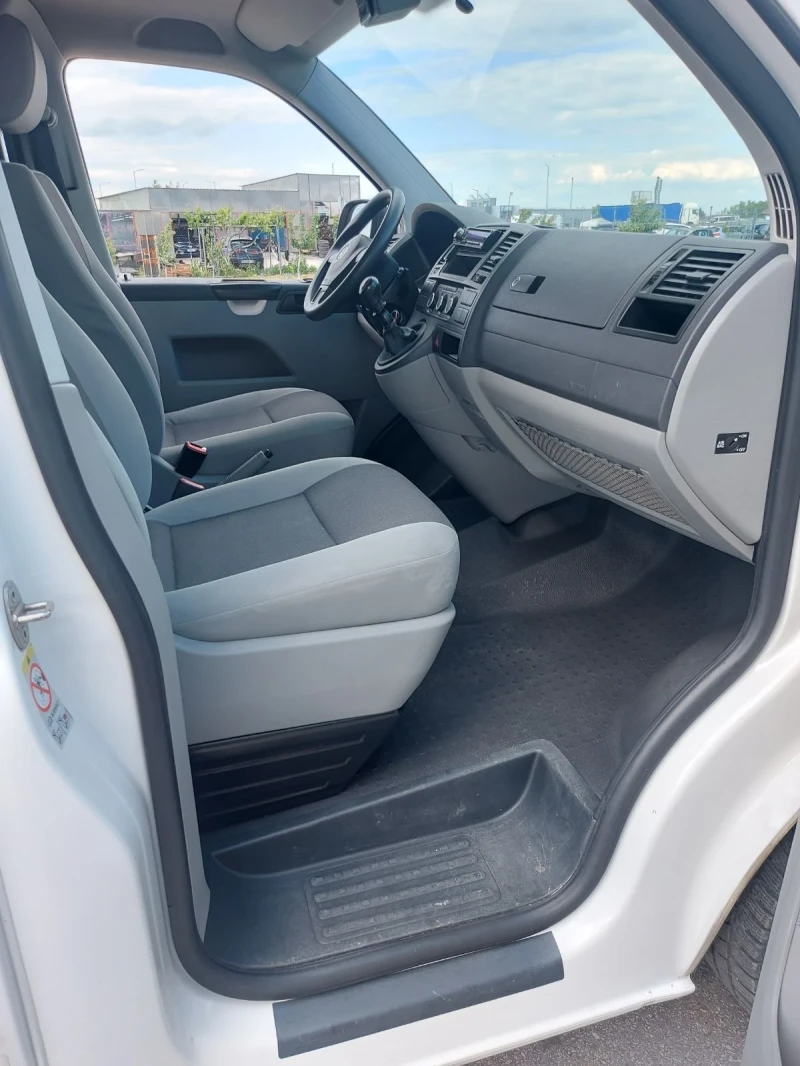 VW Transporter Ориг.КМ и БОЯ, снимка 10 - Бусове и автобуси - 50465174