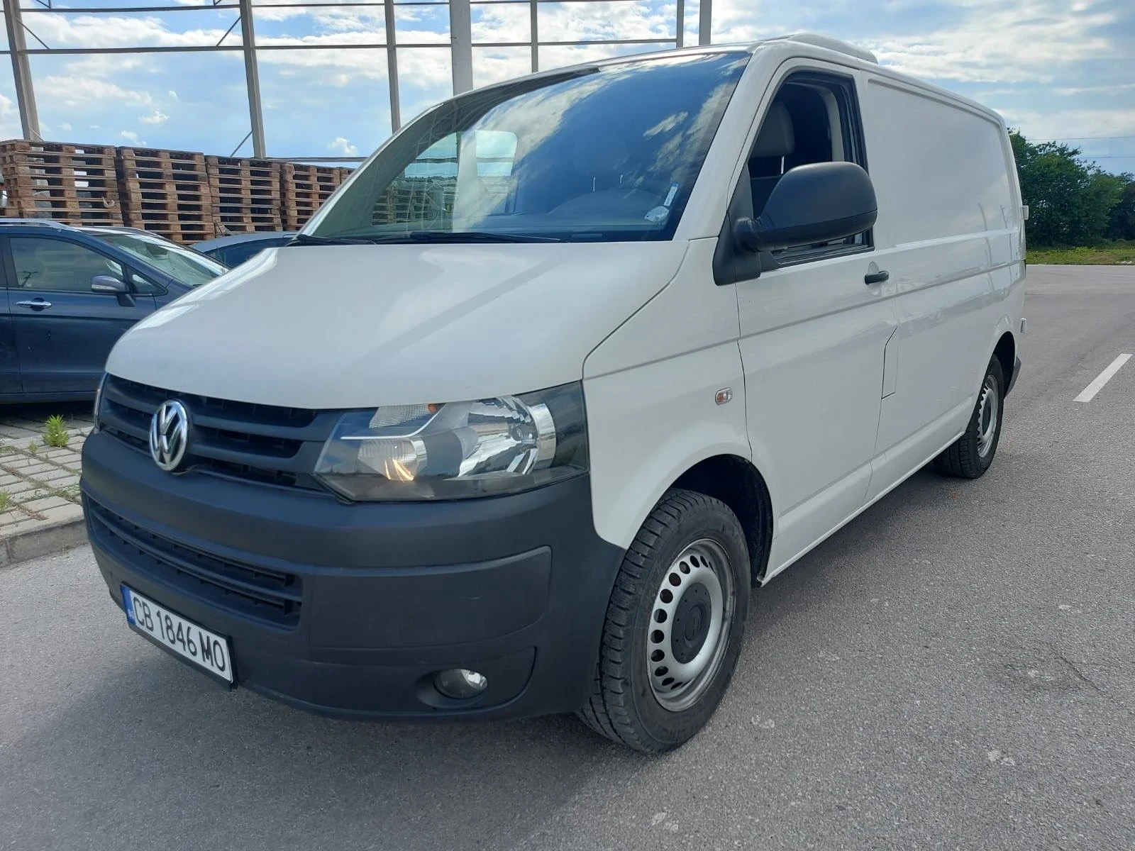 VW Transporter Ориг.КМ и БОЯ, снимка 1