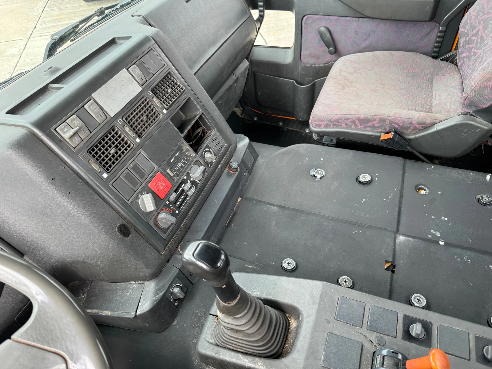Iveco 190-32 ���������� �������� 4.50�, ���� ����� 131 | Mobile.bg � ����������� 15