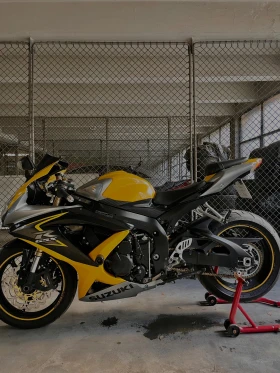 Suzuki Gsxr 600 K8, снимка 3