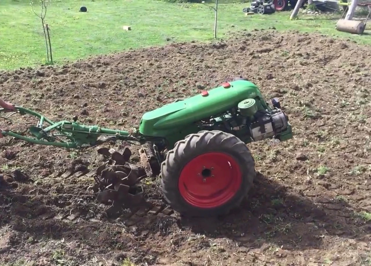 ������� U1 | Mobile.bg � ����������� 1