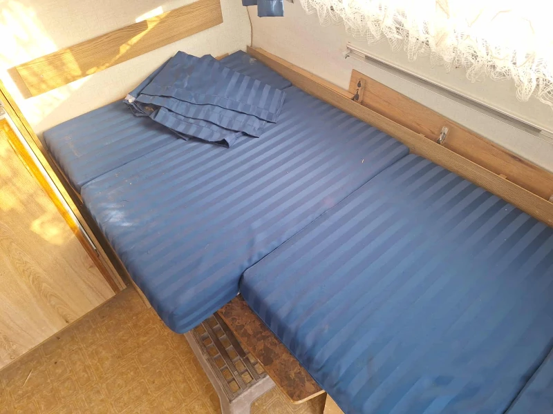 Каравана Burstner city, снимка 5 - Каравани и кемпери - 52079533