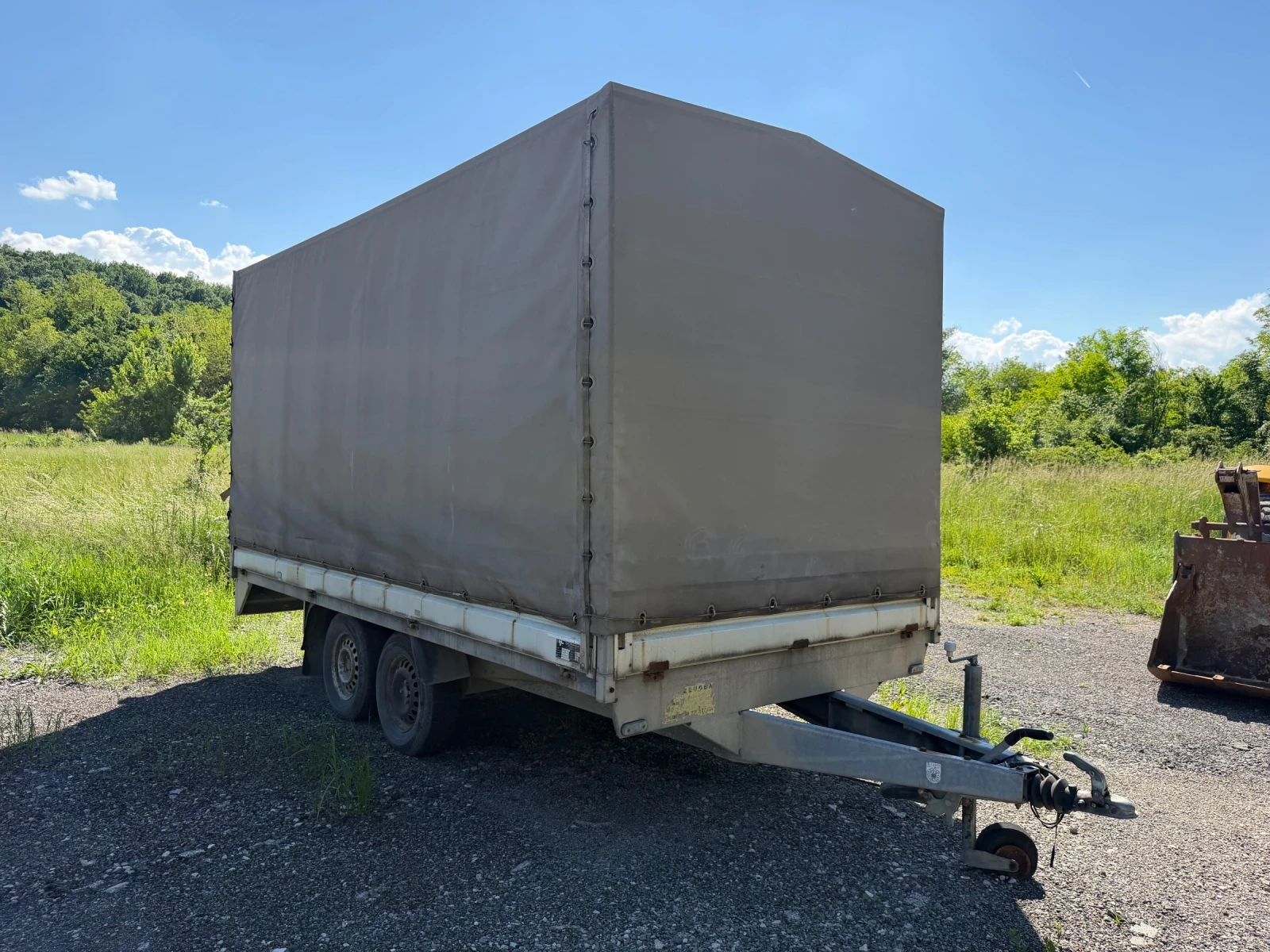 За автомобил Humbaur П420, снимка 8 - Ремаркета - 55171338