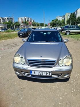 Mercedes-Benz 220, снимка 2