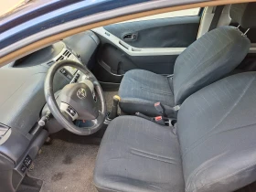 Toyota Yaris 1.0, снимка 13