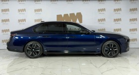 BMW 760 M760E xDrive B&W панорама памет мултимедия отзад, снимка 3 - Автомобили и джипове - 45234398