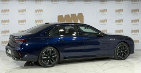 BMW 760 M760E xDrive B&W панорама памет мултимедия отзад, снимка 2 - Автомобили и джипове - 45234398