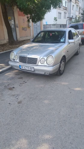  Mercedes-Benz E 280