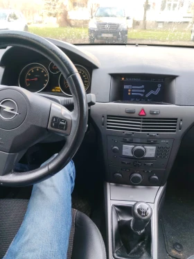 Opel Astra 1.8 LPG - 2000 € / 3911.66 лв. - 23981241 7