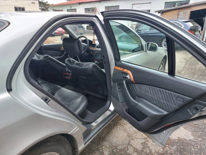 Mercedes-Benz S 320, снимка 7 - Автомобили и джипове - 52388037