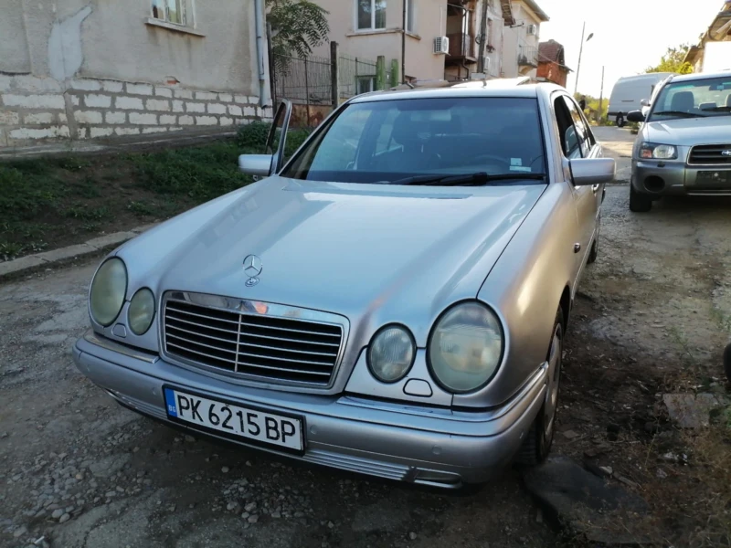 Mercedes-Benz E 280 Цена до 10.12, снимка 2 - Автомобили и джипове - 51206052