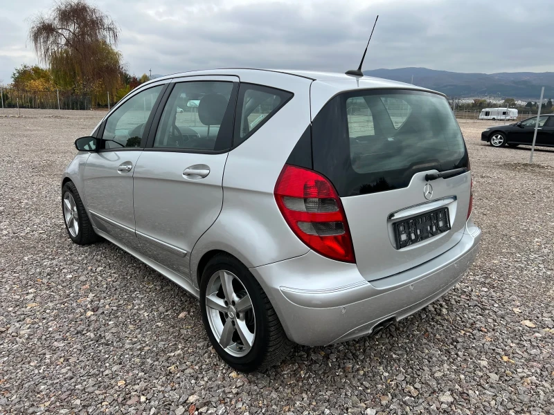 Mercedes-Benz A 200 2.0 T, снимка 5 - Автомобили и джипове - 52316377