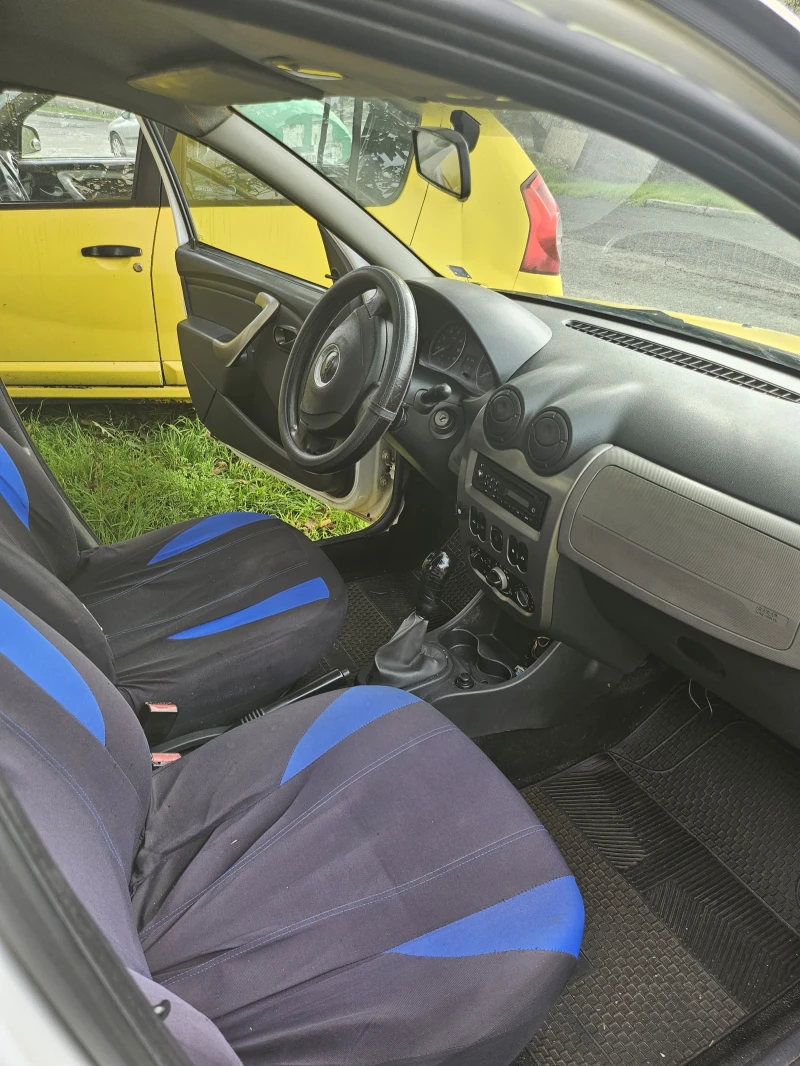 Dacia Sandero, снимка 4 - Автомобили и джипове - 52350706