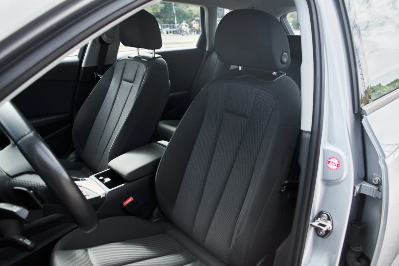 Audi A4 TDI AVANT, снимка 15 - Автомобили и джипове - 53177638