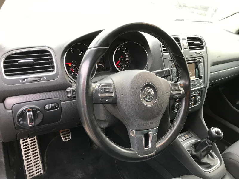 VW Golf 1, 6tdi.105k.NAVI., снимка 10 - Автомобили и джипове - 53383353
