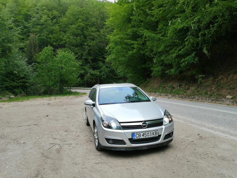 Opel Astra 1.8 LPG, снимка 4 - Автомобили и джипове - 53410644