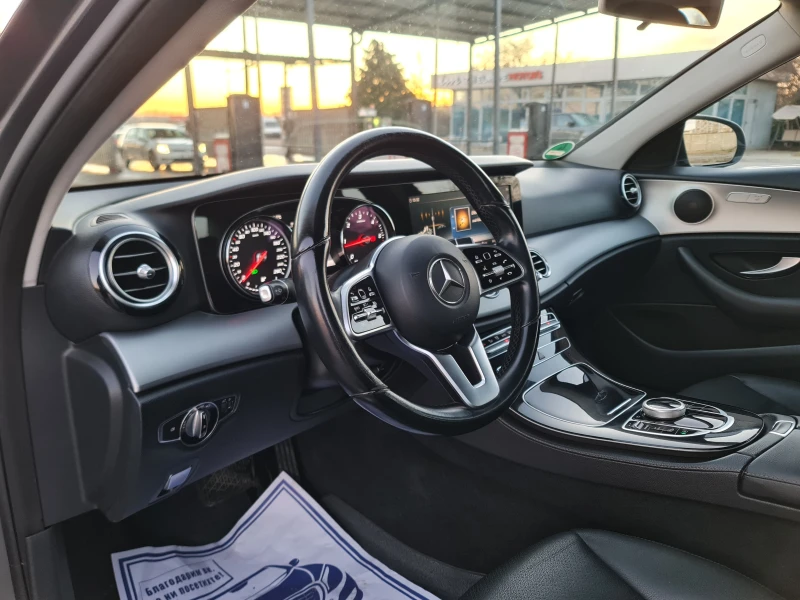 Mercedes-Benz E 220 ТОП ЦЕНА/AMG, снимка 8 - Автомобили и джипове - 53488356