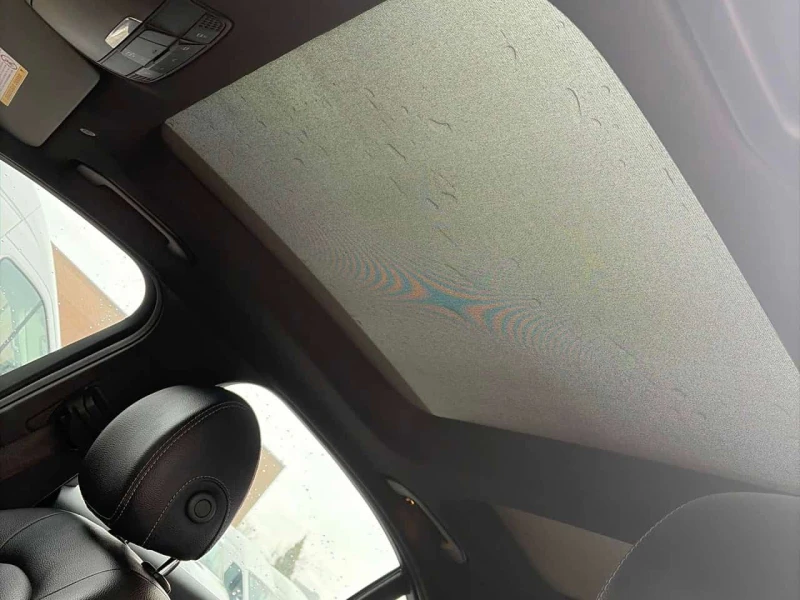 Mercedes-Benz C 300 * CARFAX * ЦЕНА ДО БГ, снимка 12 - Автомобили и джипове - 53527920