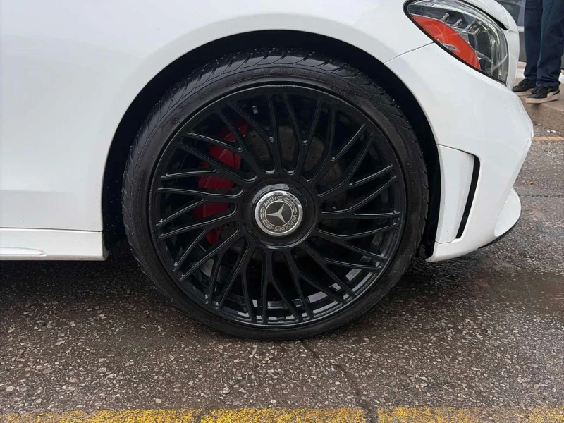 Mercedes-Benz C 300 * CARFAX * ЦЕНА ДО БГ, снимка 6 - Автомобили и джипове - 53527920