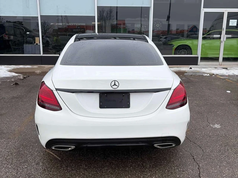 Mercedes-Benz C 300 * CARFAX * ЦЕНА ДО БГ, снимка 4 - Автомобили и джипове - 53527920